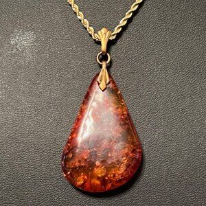 Vintage Cognac Amber Pendant on 24" Goldtone Stainless Steel Rope Chain (102)